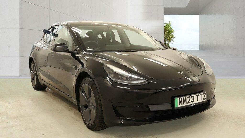 Tesla Model 3 Saloon Rwd 202323 Black