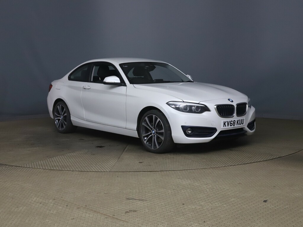 BMW 2 Series Gran Coupe 2.0 220I Sport Coupe White