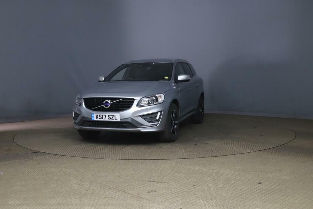 Volvo XC60 2017 67 2.4 Blue #14