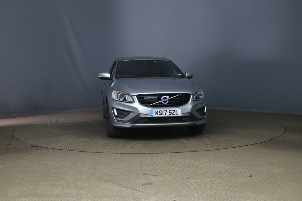 Volvo XC60 2.4 R-design Lux Nav D5 Awd Silver #3