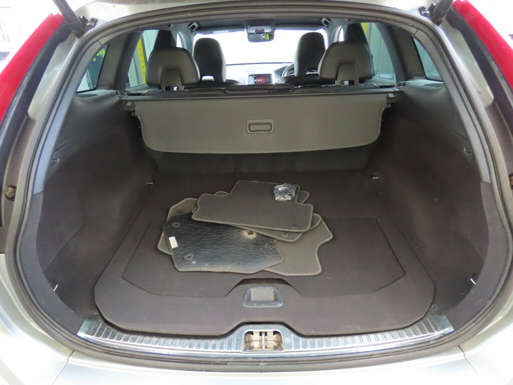 Volvo XC60 2017 67 2.4 Blue #12