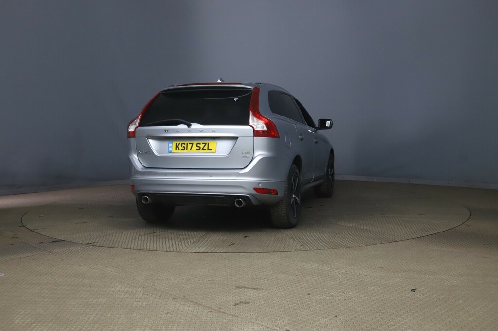 Volvo XC60 2.4 R-design Lux Nav D5 Awd Silver #6