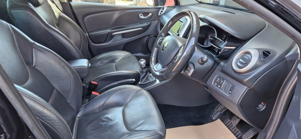 Renault Clio 1.2 16V Dynamique Nav White #9