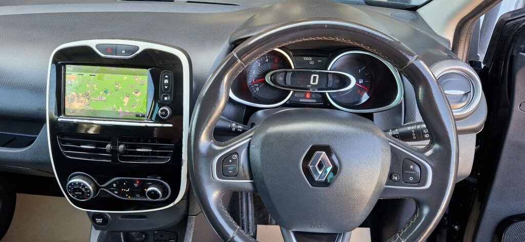 Renault Clio 1.2 16V Dynamique Nav White #10