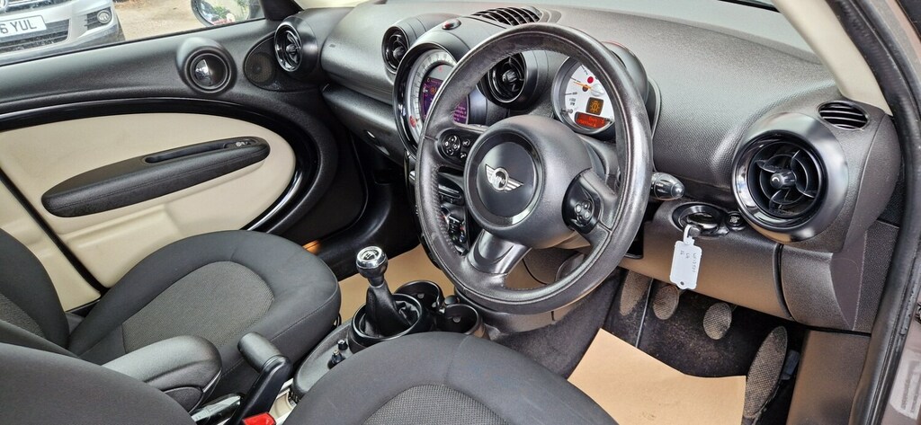Mini Countryman 2.0 Cooper D All4 Chili Pack Silver #8