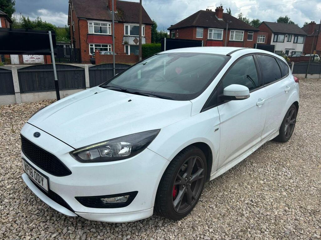 Ford Focus Hatchback 1.5T Ecoboost St-line X Euro 6 Ss WP18ODY White #3