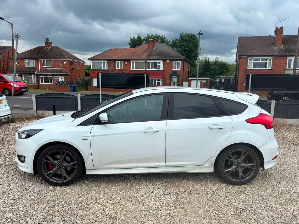 Ford Focus Hatchback 1.5T Ecoboost St-line X Euro 6 Ss WP18ODY White #5