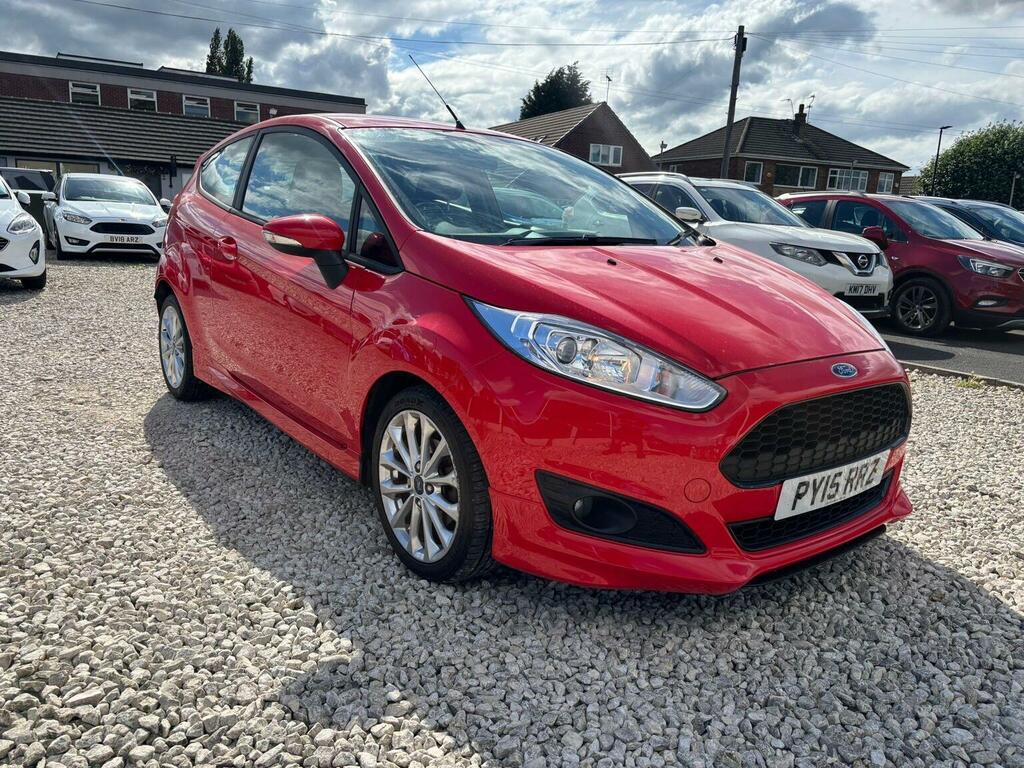 Ford Fiesta Hatchback 1.0T Ecoboost Zetec S Euro 6 Ss Red