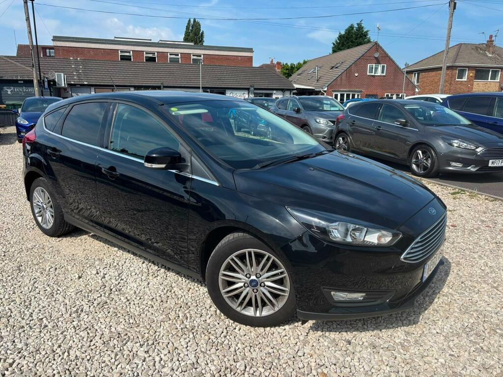 Ford Focus Hatchback 1.0T Ecoboost Zetec Edition Euro 6 Ss Black