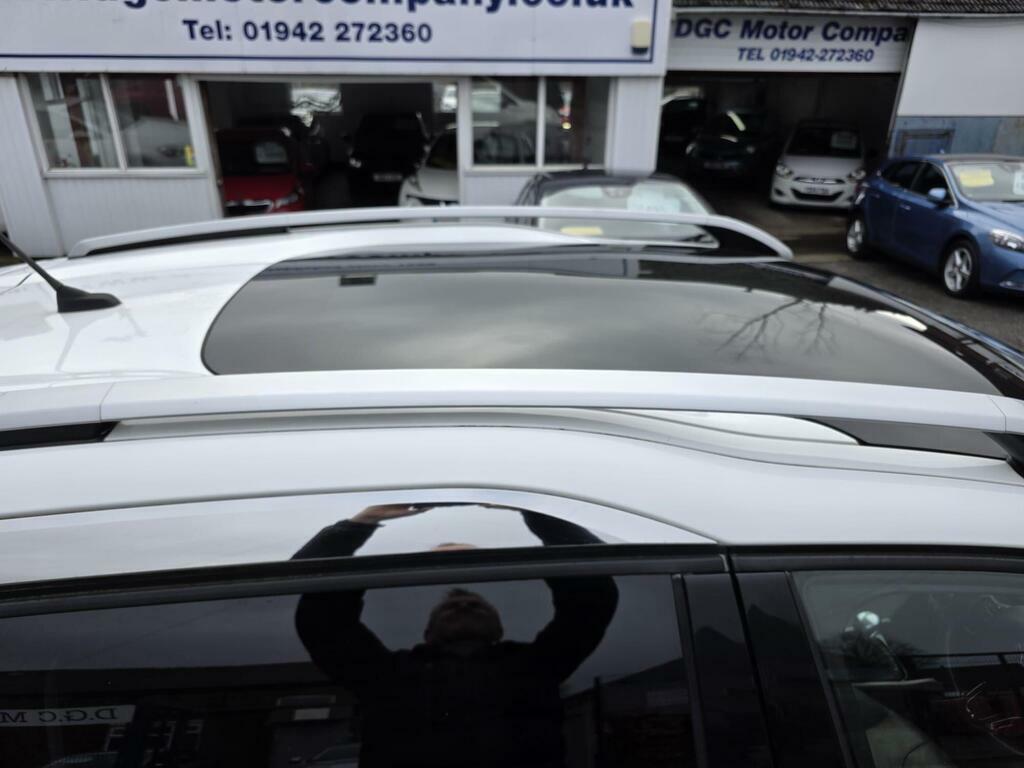 Peugeot 2008 1.6 E-hdi Feline Euro 5 S S White #6