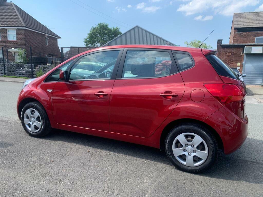 Kia Venga 1.4 Ecodynamics 1 Euro 5 S S Red #6