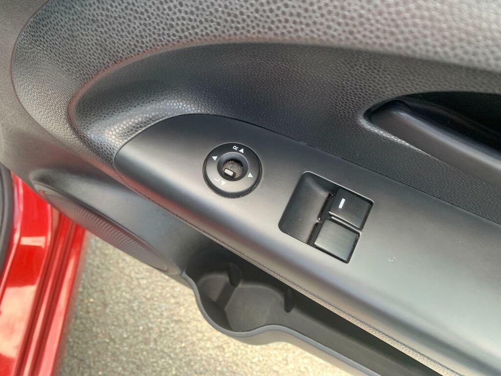 Kia Venga 1.4 Ecodynamics 2 Euro 5 Ss Black #29