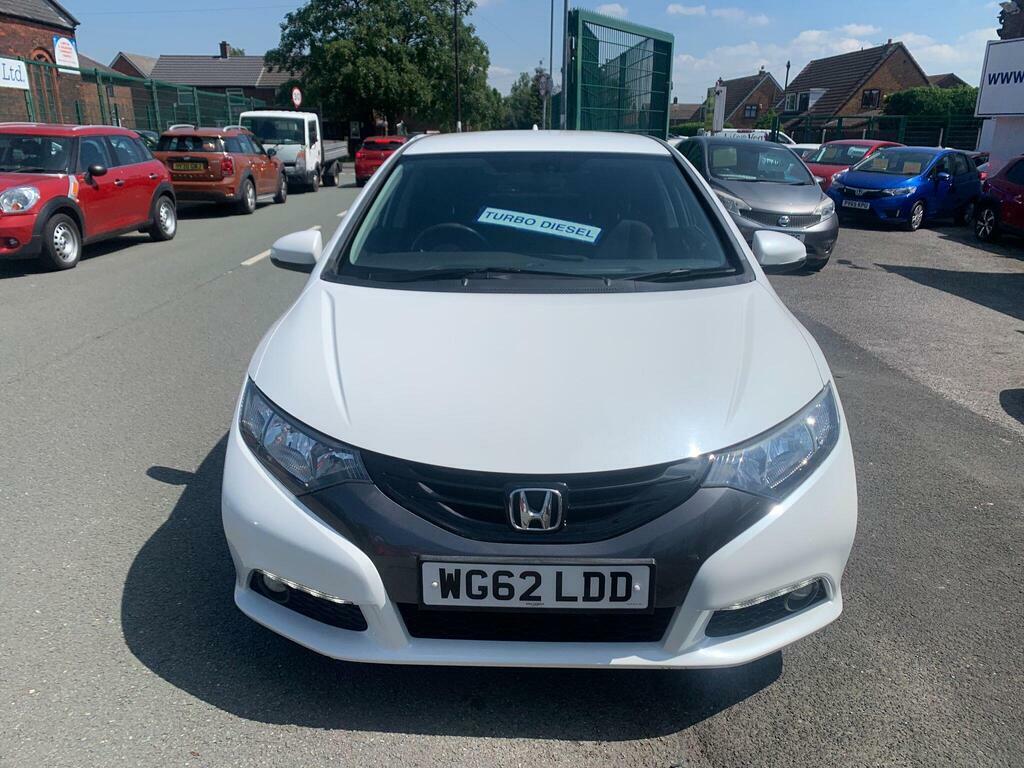 Honda Civic 2.2 I-dtec Es Euro 5 S S White #2