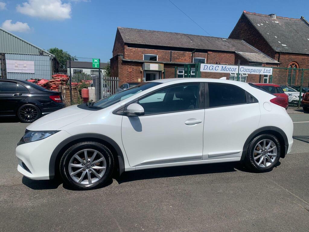 Honda Civic 2.2 I-dtec Es Euro 5 S S White #3