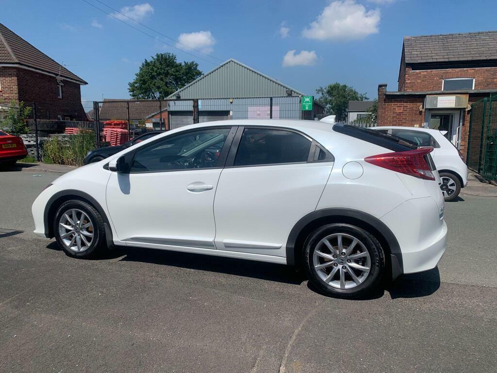 Honda Civic 2.2 I-dtec Es Euro 5 S S White #6