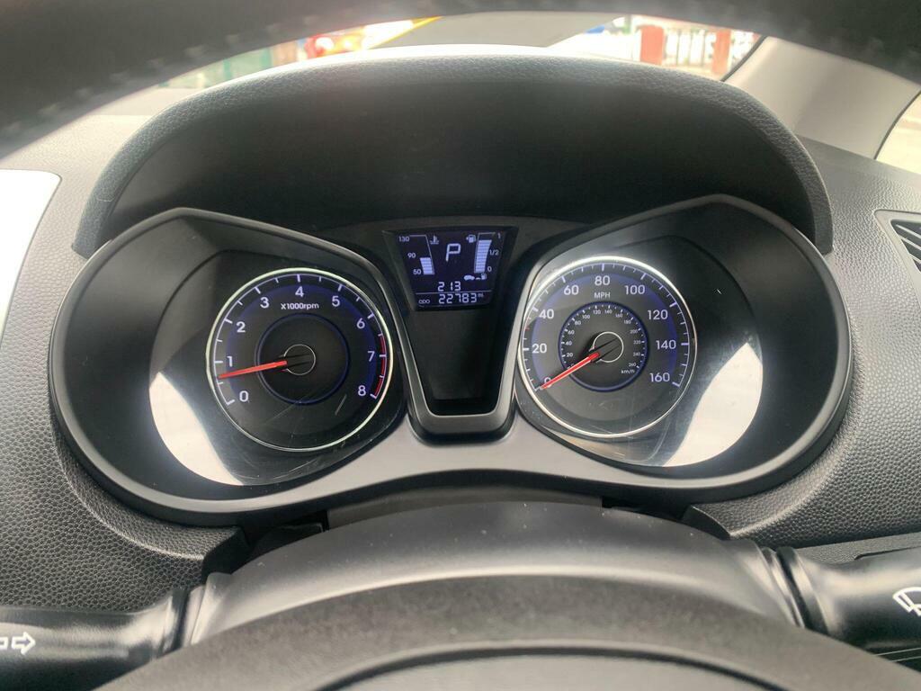 Hyundai Ix20 1.4 Style White #10