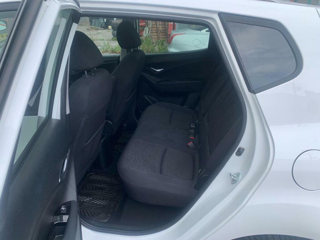 Hyundai Ix20 1.4 Style White #15
