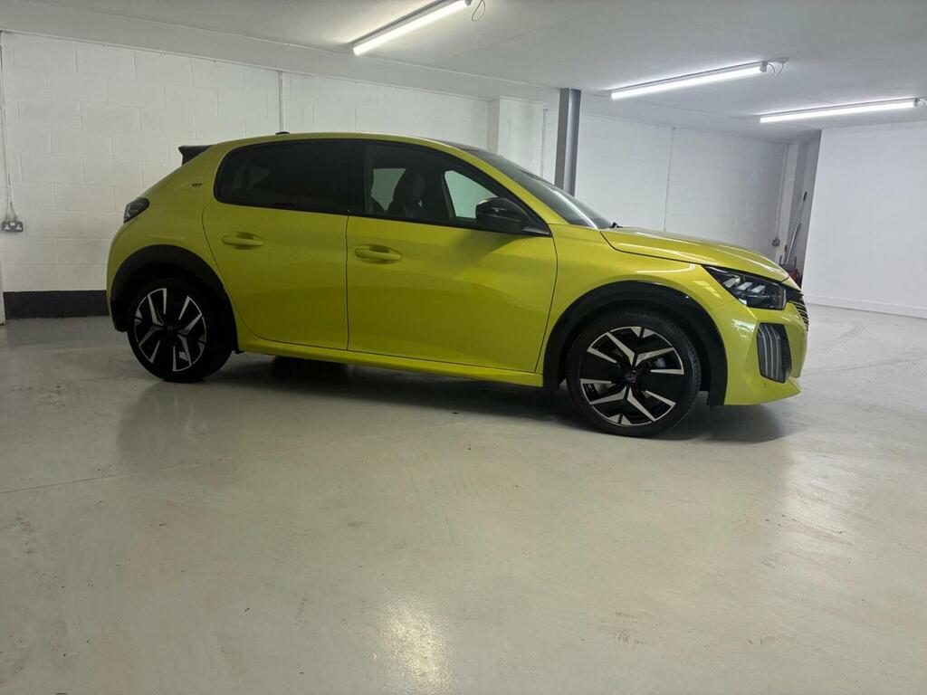Peugeot 208 Hatchback 1.2 Gt E-dsc6 Euro 6 Ss 202525 FG25MWK Yellow #5
