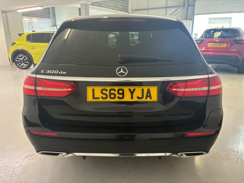 Mercedes-Benz E Class 2.0 E300de 13.5Kwh Amg Line Premium G-tronic Eu Black #3