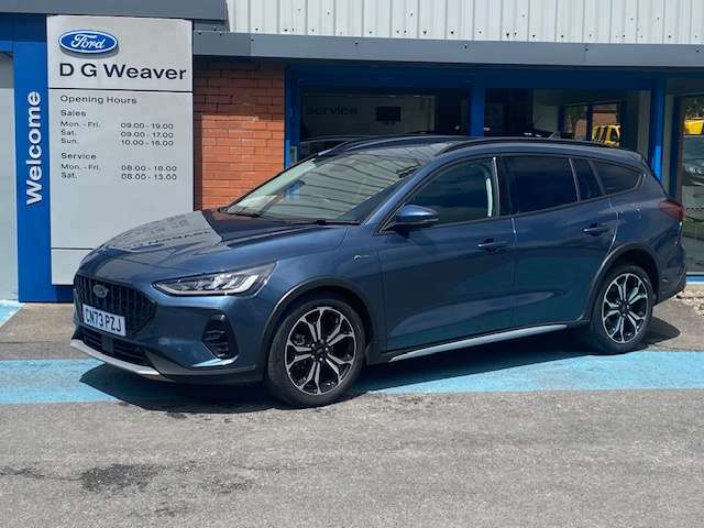 Ford Focus Active X Mhev Blue