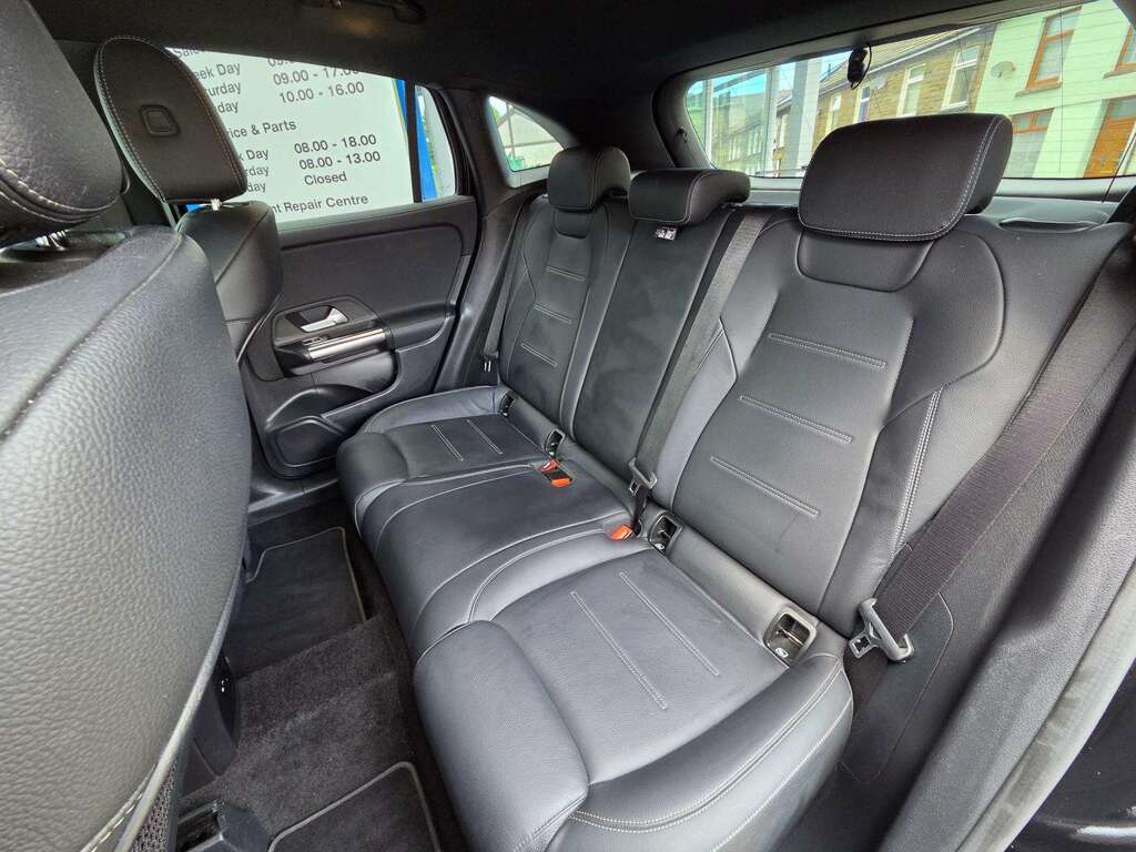 Mercedes-Benz GLA Class 250 Exclusive Edition CK70TKE Black #6