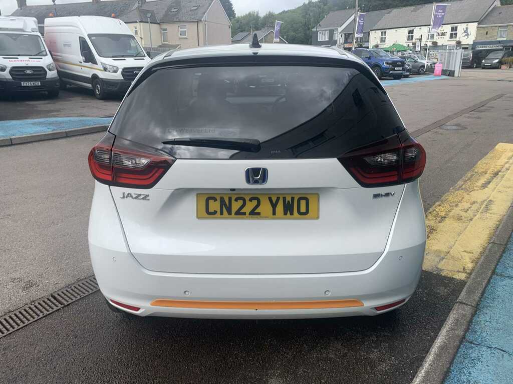 Honda Jazz Ex I-mmd Cvt CN22YWO White #6