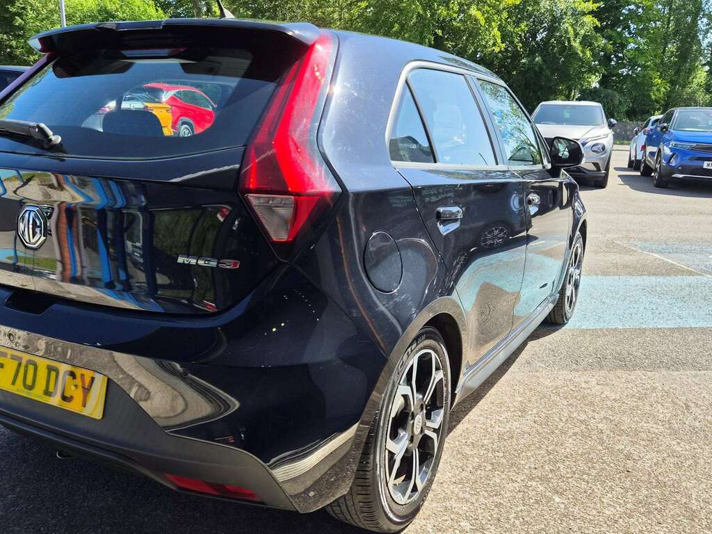 MG MG3 Mg Mg3 1.5 Vti-tech Excite Hatchback Ma Red #15