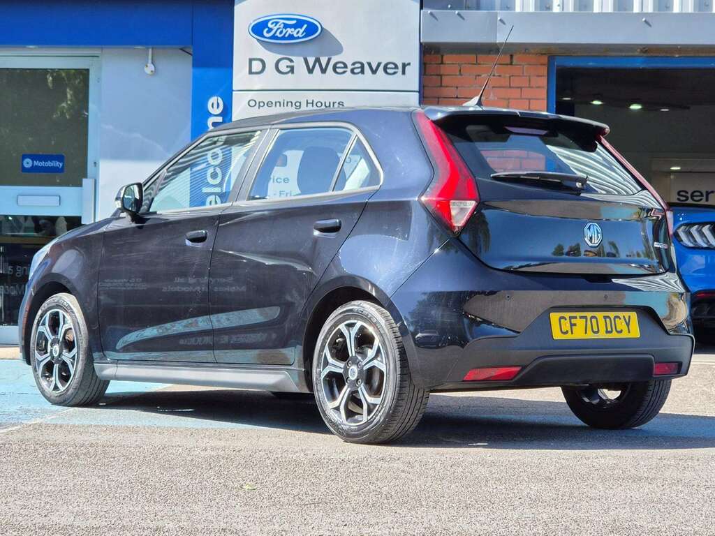 MG MG3 Mg Mg3 1.5 Vti-tech Excite Hatchback Ma Red #10