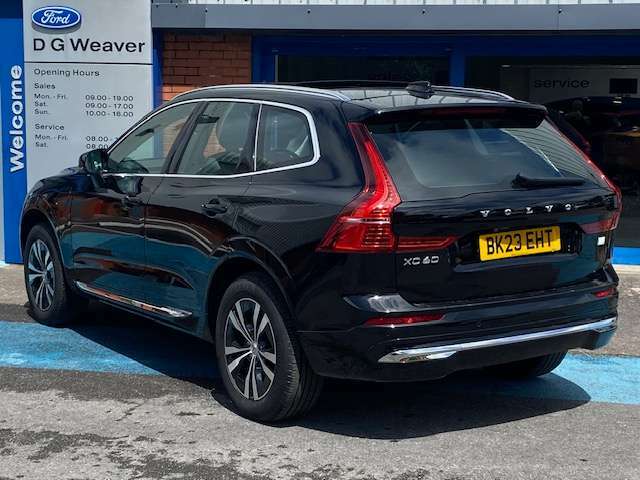Volvo XC60 Core T6 Recharge Awd Black #3