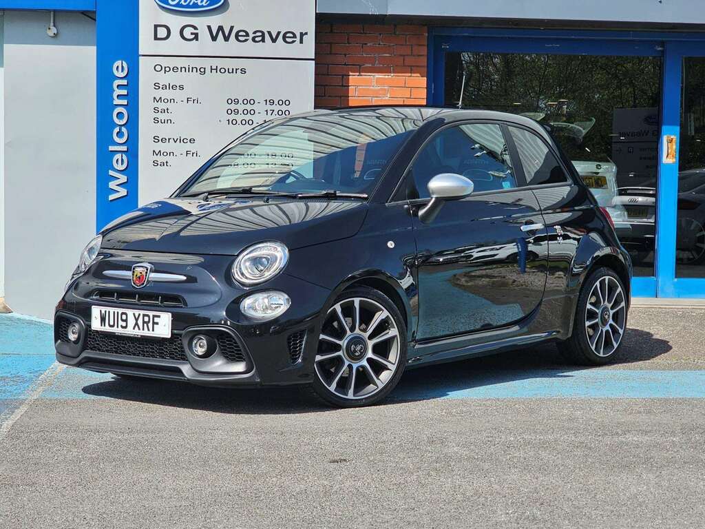 Abarth 595 Turismo Black