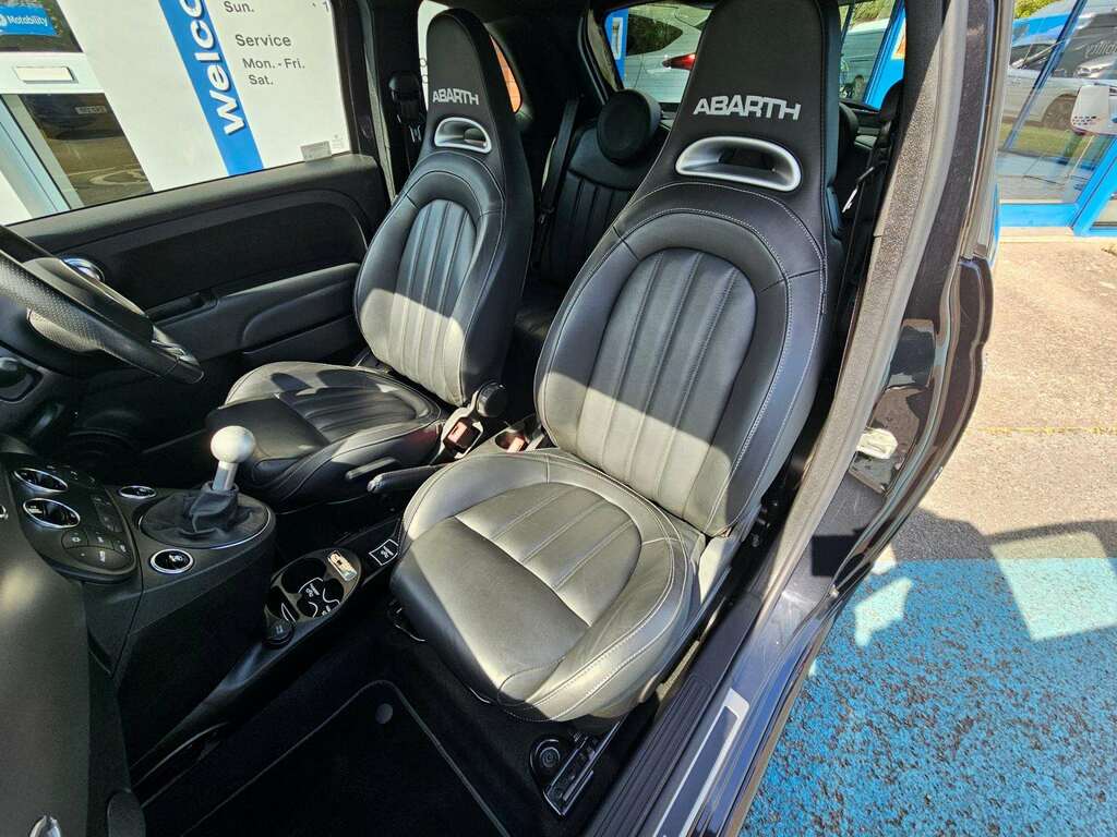 Abarth 595 Turismo Black #5