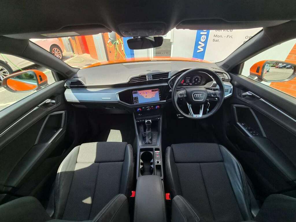 Audi Q3 35 Tfsi Sport S Tronic Blue #24