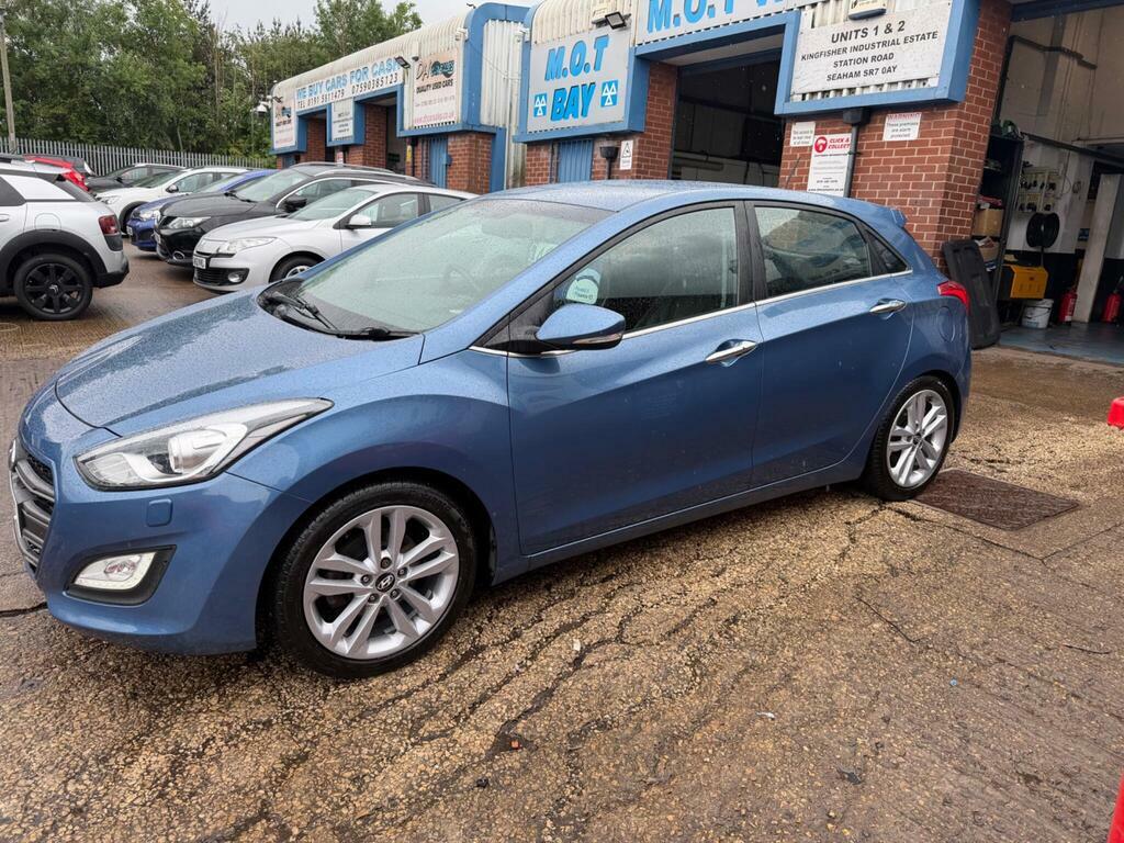 Hyundai I30 1.6 Crdi Blue Drive Premium Euro 6 S S E065BVZ Blue #4