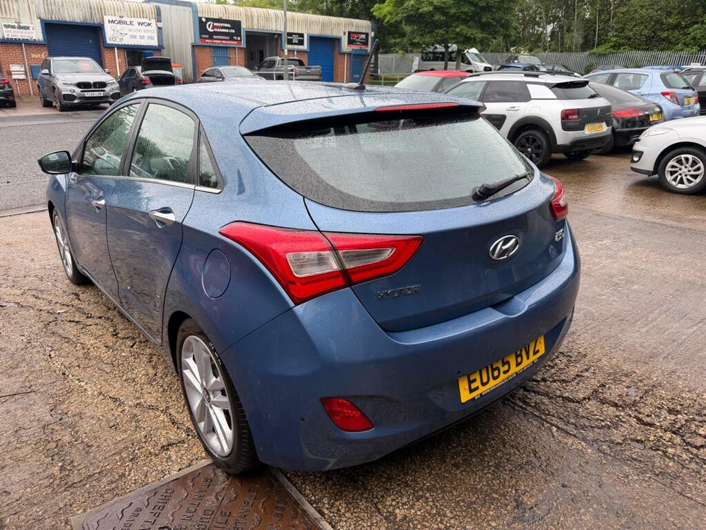 Hyundai I30 1.6 Crdi Blue Drive Premium Euro 6 S S E065BVZ Blue #5