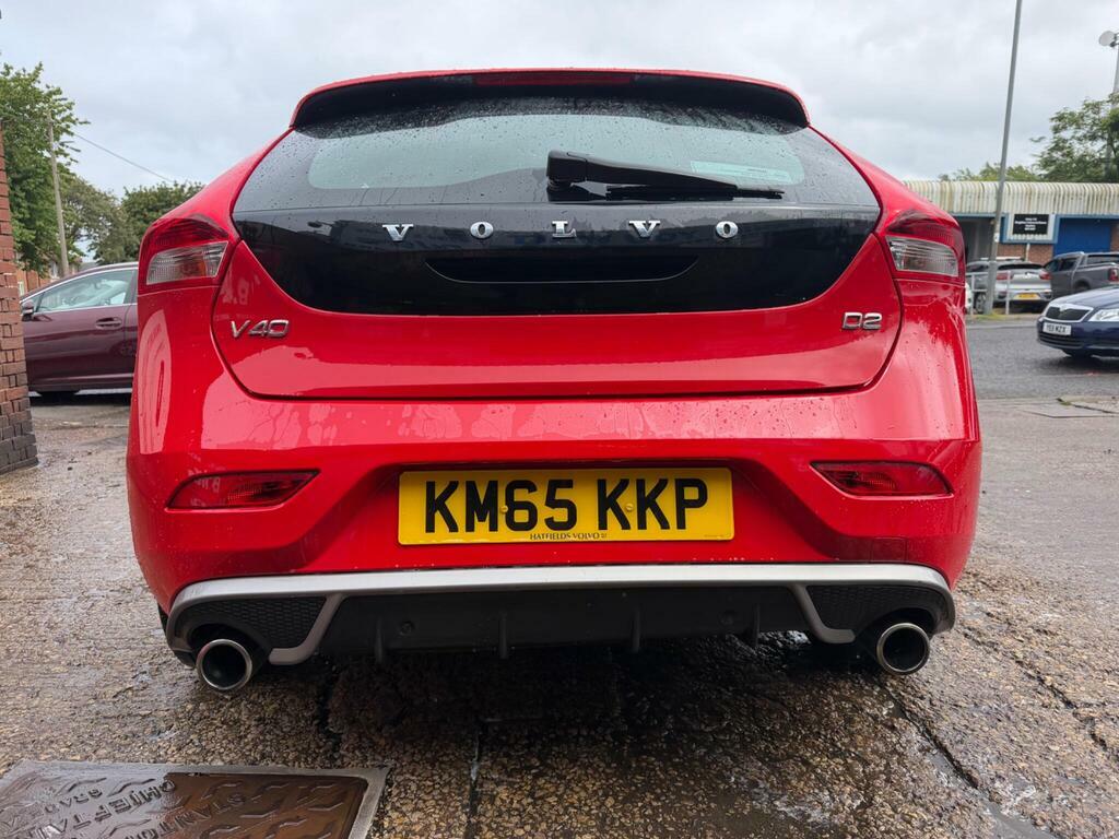 Volvo V40 2.0 D2 R-design Nav Euro 6 S S KM65KKP Red #6