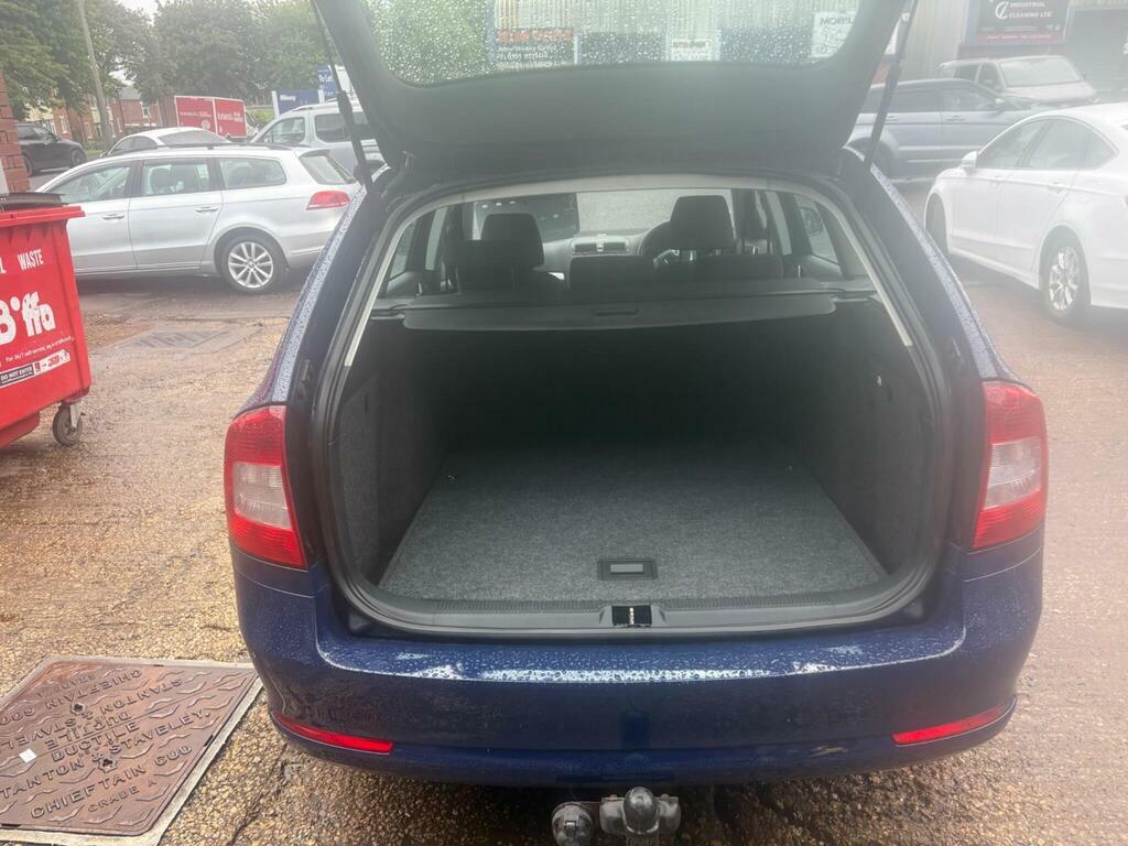 Skoda Octavia 1.6 Tdi Se Euro 5 Blue #6