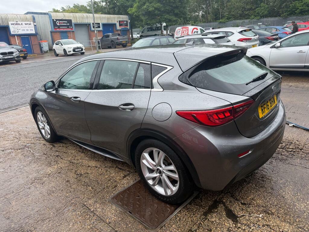 Infiniti Q30 1.5D Business Executive Euro 6 S S Grey #5