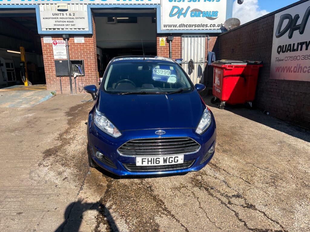 Ford Fiesta 1.0T Ecoboost Titanium Euro 6 S S Blue