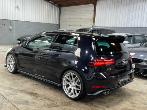 Volkswagen Golf 2.0 Tdi Bluemotion WM17JKV Black #3