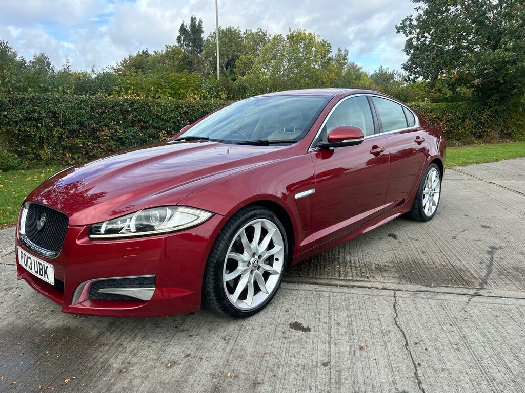 Jaguar XF Premium Luxury Red #2