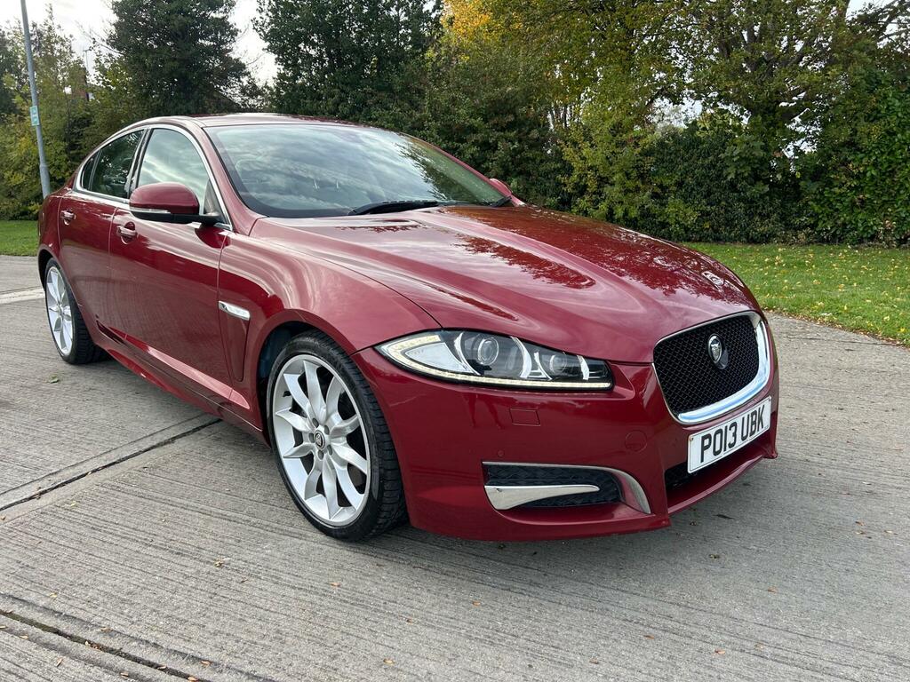 Jaguar XF Premium Luxury Red