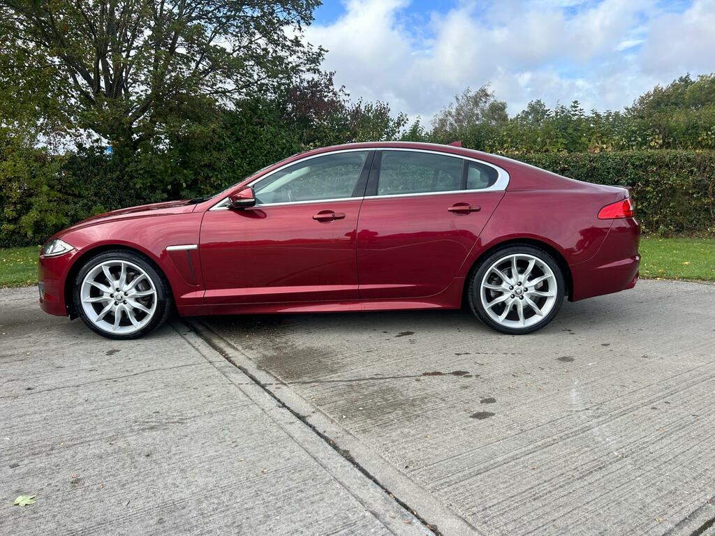 Jaguar XF Premium Luxury Red #4