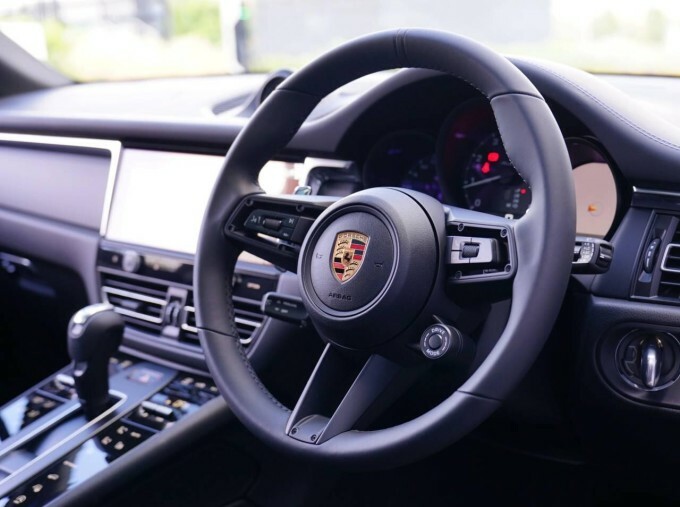 Porsche Macan T Pdk Euro 6 CN75UDB Blue #4