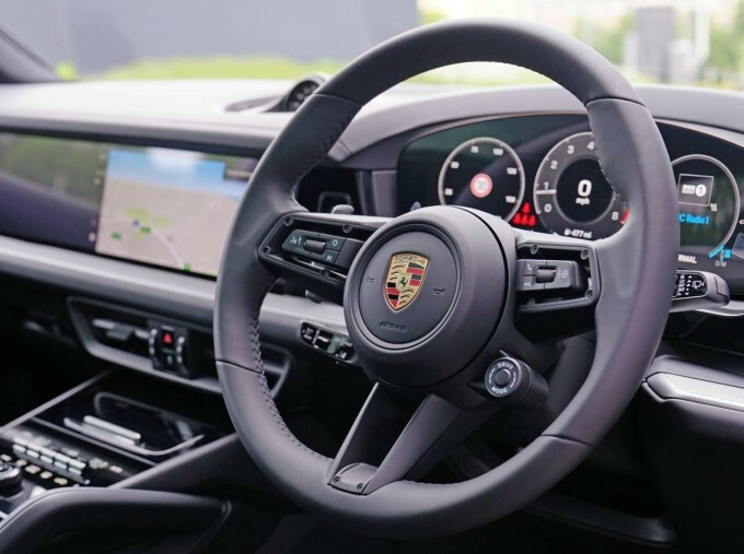 Porsche Cayenne V6 Tiptronics Euro 6 CN75UDH Black #4