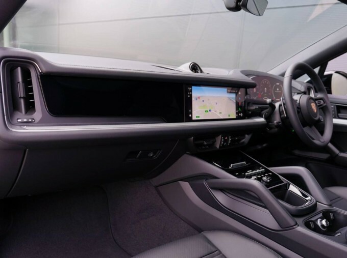 Porsche Cayenne V6 E-hybrid 25.9Kwh Tiptronics Euro 6 CN75UDV Black #5