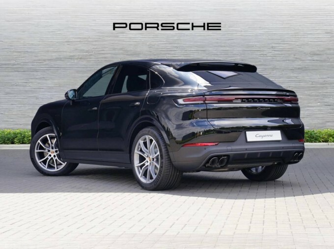 Porsche Cayenne V6 E-hybrid 25.9Kwh Tiptronics Euro 6 CN75UDV Black #3