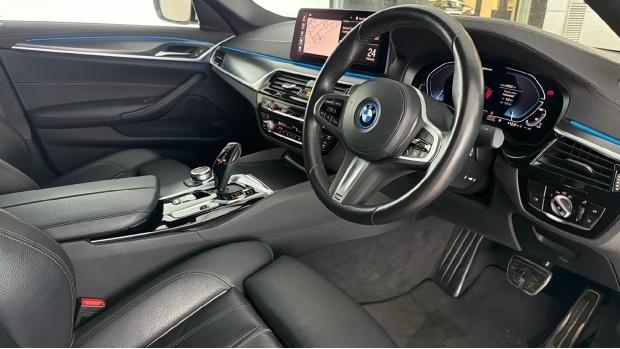 BMW 5 Series 530E 12Kwh M Sport Steptronic Xdrive Euro 6 CX22JZK White #5
