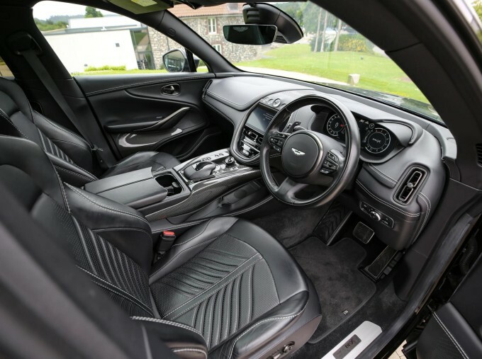Aston Martin DBX V8 Euro 6 WX23ZSK Black #3