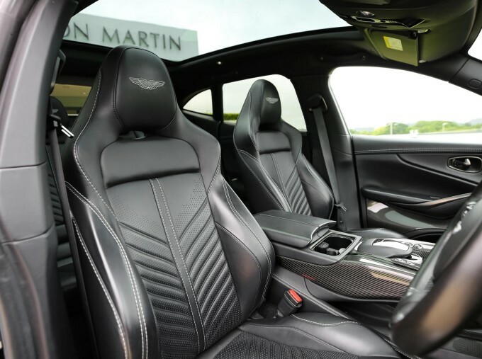 Aston Martin DBX V8 Euro 6 WX23ZSK Black #5