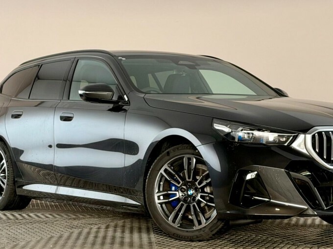 BMW 5 Series 530E 22.1Kwh M Sport Touring Steptronic Euro 6 Grey